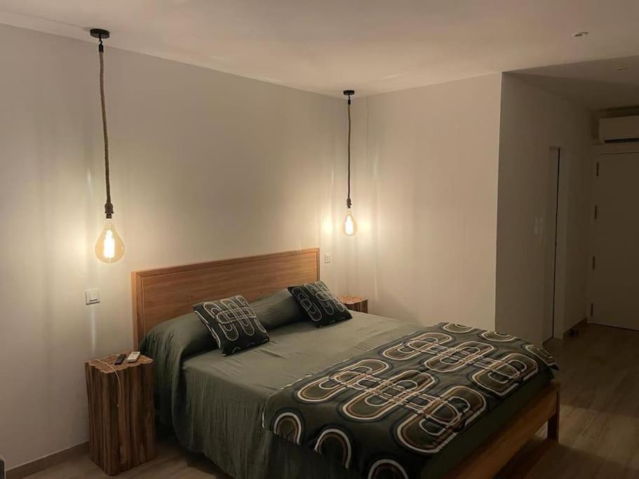 Charmant Studio Avec Vue Mer, Terrasse Anse-Marcel Exteriör bild