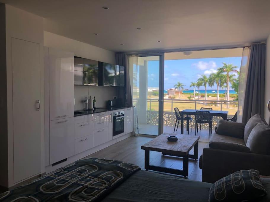 Charmant Studio Avec Vue Mer, Terrasse Anse-Marcel Exteriör bild